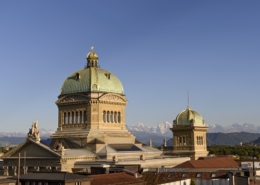 Parlamentsgebäude - Palais fédéral / Extérieur - Aussenansichten
